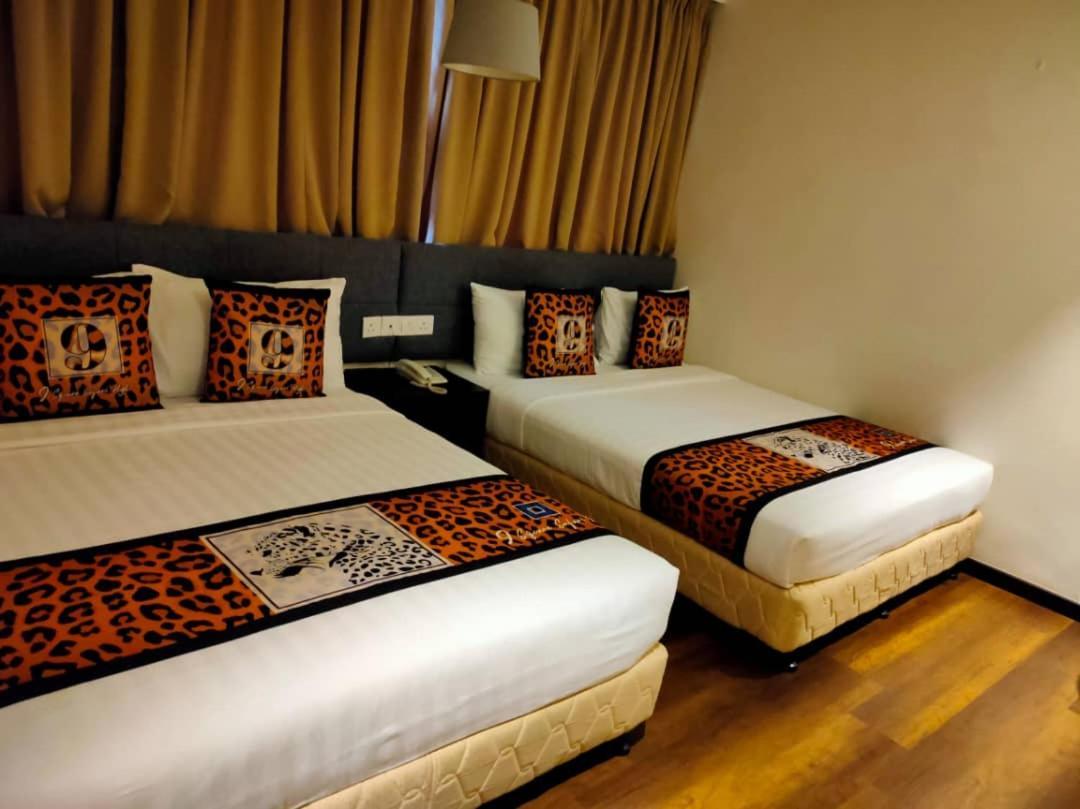 9 Square Hotel - Subang Subang Jaya Exteriör bild