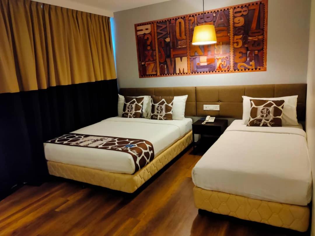 9 Square Hotel - Subang Subang Jaya Exteriör bild